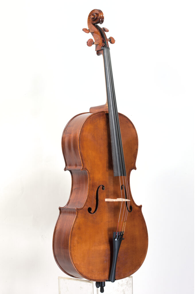 Quanto costa un violoncello: la guida di una liutaia esperta 3W0C9855